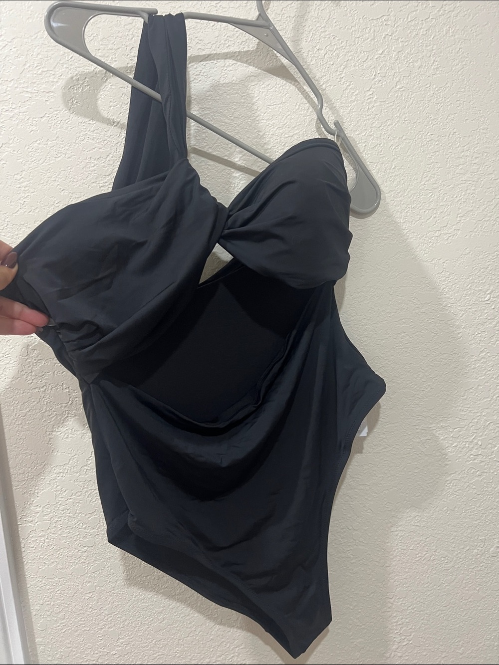 H & M black Women’s Black One-Shoulder Bodysuit peek a boo midriff